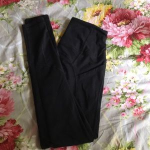 Victoria’s Secret Knockout Leggings